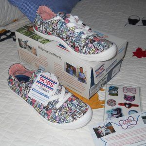 BOB'S by Skechers, Beach Bingo Rover's Rally Dogs Ladies Sneakers Sz 8 in Box